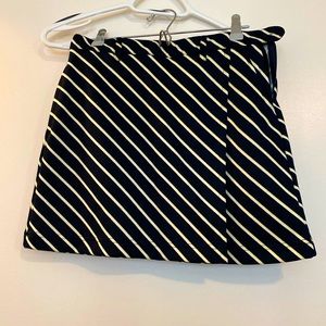 Adidas golf skort pleated stripe (dark blue, white, yellow) US XS